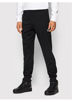 EA7 Emporio Armani Dres 8NPV81 PJ05Z 21BA Biały Regular Fit ze sklepu MODIVO w kategorii Dresy męskie - zdjęcie 181150092