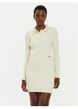 Pinko Sukienka dzianinowa York 104360 A27J Beżowy Regular Fit ze sklepu MODIVO w kategorii Sukienki - zdjęcie 181150421