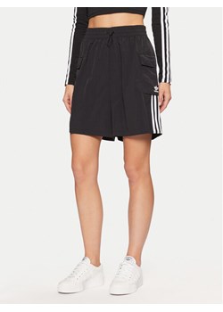 adidas Szorty sportowe adicolor JH1077 Czarny Loose Fit ze sklepu MODIVO w kategorii Szorty - zdjęcie 181151201