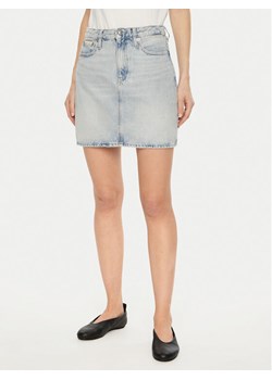Calvin Klein Jeans Spódnica jeansowa J20J224534 Niebieski Regular Fit ze sklepu MODIVO w kategorii Spódnice - zdjęcie 181151380
