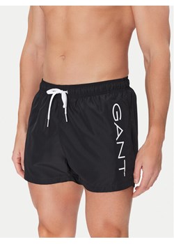Gant Szorty kąpielowe 920006200 Czarny Regular Fit ze sklepu MODIVO w kategorii Kąpielówki - zdjęcie 181152973