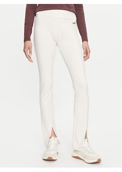 EA7 Emporio Armani Spodnie materiałowe 6DTP73 TJQFZ Écru Regular Fit ze sklepu MODIVO w kategorii Spodnie damskie - zdjęcie 181153111