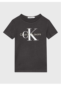 Calvin Klein Jeans T-Shirt Monogram Logo IU0IU00267 Czarny Regular Fit ze sklepu MODIVO w kategorii T-shirty chłopięce - zdjęcie 181153114