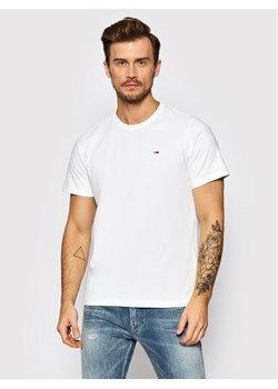 Tommy Jeans T-Shirt Classic DM0DM09598 Biały Regular Fit ze sklepu MODIVO w kategorii T-shirty męskie - zdjęcie 181154401