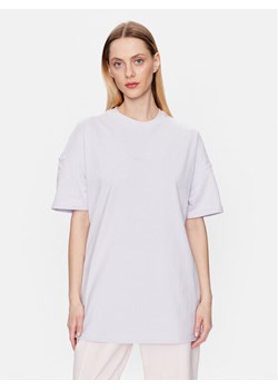 New Balance T-Shirt Athletics Nature WT23556 Fioletowy Relaxed Fit ze sklepu MODIVO w kategorii Bluzki damskie - zdjęcie 181154403