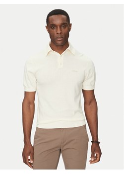 Guess Sweter M4GR07 Z3DN1 Écru Regular Fit ze sklepu MODIVO w kategorii Swetry męskie - zdjęcie 181154972