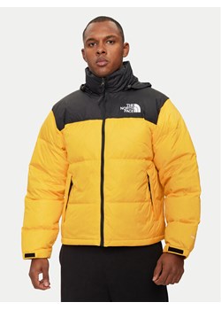 The North Face Kurtka puchowa 1996 Retro Nuptse NF0A3C8D Żółty Regular Fit ze sklepu MODIVO w kategorii Kurtki męskie - zdjęcie 181154982