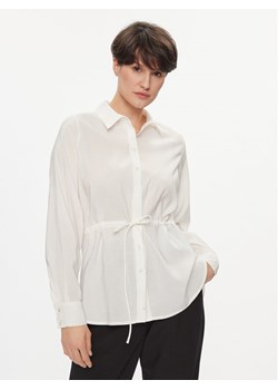 Pieces Koszula 17135099 Écru Regular Fit ze sklepu MODIVO w kategorii Koszule damskie - zdjęcie 181155462