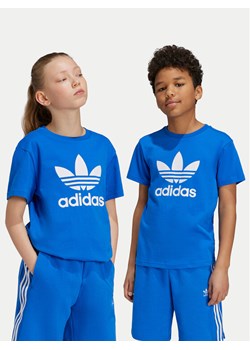 adidas T-Shirt adicolor Trefoil IY7425 Niebieski Regular Fit ze sklepu MODIVO w kategorii T-shirty chłopięce - zdjęcie 181156231