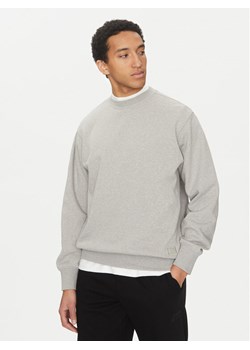 Vans Bluza Original Standards VN000P5D Szary Loose Fit ze sklepu MODIVO w kategorii Bluzy męskie - zdjęcie 181157602