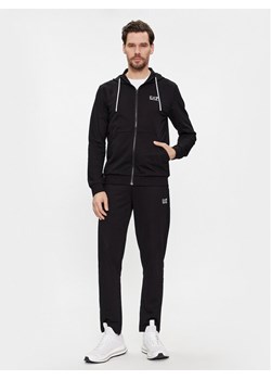 EA7 Emporio Armani Dres 3DPV52 PJ05Z 1200 Czarny Regular Fit ze sklepu MODIVO w kategorii Dresy męskie - zdjęcie 181157793