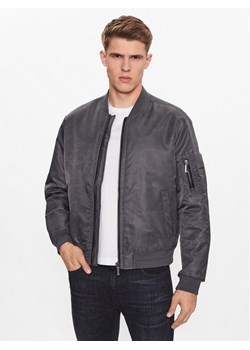 Calvin Klein Kurtka bomber Hero K10K109907 Szary Regular Fit ze sklepu MODIVO w kategorii Kurtki męskie - zdjęcie 181158973