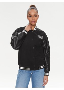 Vans Kurtka bomber Varsity Club Bomber VN000GJR Czarny Regular Fit ze sklepu MODIVO w kategorii Kurtki damskie - zdjęcie 181158974