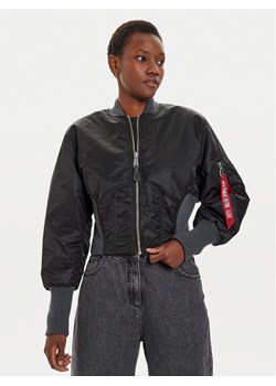 Alpha Industries Kurtka bomber 148003 Czarny Regular Fit ze sklepu MODIVO w kategorii Kurtki damskie - zdjęcie 181160031