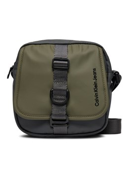 Calvin Klein Jeans Saszetka Utilitarian Sq Camerabag Flap18 K50K511510 Khaki ze sklepu MODIVO w kategorii Torby męskie - zdjęcie 181161291