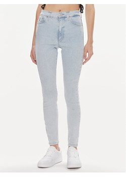 Tommy Jeans Jeansy Sylvia DW0DW17589 Niebieski Skinny Fit ze sklepu MODIVO w kategorii Jeansy damskie - zdjęcie 181161310