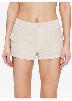 BDG Urban Outfitters Szorty materiałowe BDG SUMMER Y2K SHORT 76476308 Écru Regular Fit ze sklepu MODIVO w kategorii Szorty - zdjęcie 181161361
