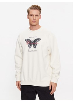 Vans Bluza Born In Anaheim Loose Crew VN000ABMFS81 Écru Loose Fit ze sklepu MODIVO w kategorii Bluzy męskie - zdjęcie 181162150