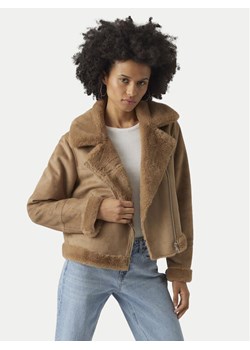 Vero Moda Kożuch Peggy 10290150 Brązowy Regular Fit ze sklepu MODIVO w kategorii Kożuchy - zdjęcie 181162762