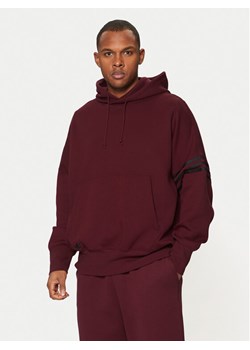 adidas Bluza Neuclassics JC9936 Bordowy Oversize ze sklepu MODIVO w kategorii Bluzy męskie - zdjęcie 181163080