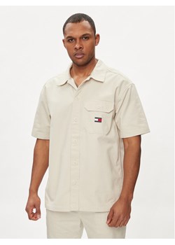 Tommy Jeans Koszula Essential DM0DM18969 Beżowy Regular Fit ze sklepu MODIVO w kategorii Koszule męskie - zdjęcie 181164400