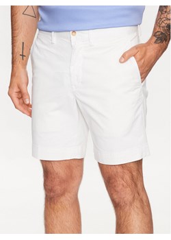 Polo Ralph Lauren Szorty materiałowe 710799213031 Biały Slim Fit ze sklepu MODIVO w kategorii Spodenki męskie - zdjęcie 181164464