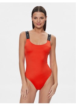 Calvin Klein Swimwear Strój kąpielowy KW0KW02422 Czerwony ze sklepu MODIVO w kategorii Stroje kąpielowe - zdjęcie 181164950
