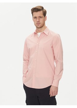 BOSS Koszula Relegant 50518304 Różowy Regular Fit ze sklepu MODIVO w kategorii Koszule męskie - zdjęcie 181165580