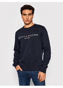 Tommy Hilfiger Bluza Logo MW0MW11596 Granatowy Regular Fit ze sklepu MODIVO w kategorii Bluzy męskie - zdjęcie 181165661