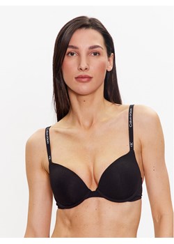 Calvin Klein Underwear Biustonosz push-up 000QF7220E Czarny ze sklepu MODIVO w kategorii Biustonosze - zdjęcie 181166554
