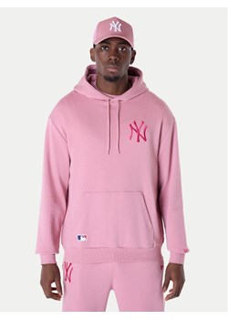 New Era Bluza New York Yankees MLB League 60596174 Różowy Regular Fit ze sklepu MODIVO w kategorii Bluzy męskie - zdjęcie 181167562