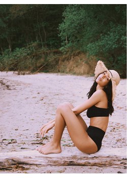 Vila Dół od bikini Percy 14084438 Czarny ze sklepu MODIVO w kategorii Stroje kąpielowe - zdjęcie 181167783