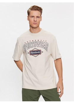 Reebok T-Shirt Sporting Goods IM1507 Beżowy Regular Fit ze sklepu MODIVO w kategorii T-shirty męskie - zdjęcie 181168651