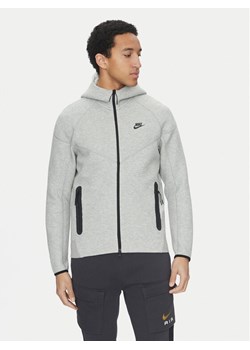 Nike Bluza FB7921 063 Szary Regular Fit - id: 0000305365798 - marki Nike - 181168941 Nike Bluza FB7921 063 Szary Regular Fit ze sklepu MODIVO w kategorii Bluzy męskie - zdjęcie 181168941