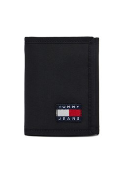 Tommy Jeans Mały Portfel Męski Tjm Ess Daily Nylon Tri Wallet AM0AM13269 Czarny - id: 8720638743682 - marki Tommy Jeans - 181169664 Tommy Jeans Mały Portfel Męski Tjm Ess Daily Nylon Tri Wallet AM0AM13269 Czarny ze sklepu MODIVO w kategorii Portfele męskie - zdjęcie 181169664