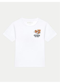 Guess T-Shirt N5GI08 K8HM4 Biały Regular Fit ze sklepu MODIVO w kategorii Bluzki dziewczęce - zdjęcie 181169891