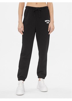ONLY Spodnie dresowe Toddy 15311686 Czarny Regular Fit ze sklepu MODIVO w kategorii Spodnie damskie - zdjęcie 181170540