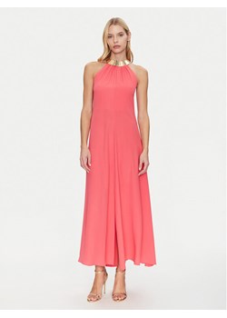 Simona Corsellini Sukienka koktajlowa P25CPAB01601 Koralowy Regular Fit ze sklepu MODIVO w kategorii Sukienki - zdjęcie 181170993