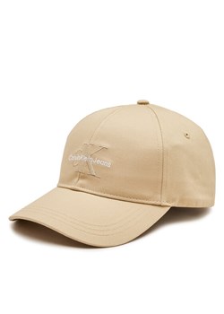 Calvin Klein Czapka z daszkiem Monologo Embro K50K512180 Beżowy ze sklepu MODIVO w kategorii Czapki z daszkiem męskie - zdjęcie 181171120