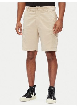 Pepe Jeans Szorty materiałowe Seasonal PM801179 Beżowy Regular Fit ze sklepu MODIVO w kategorii Spodenki męskie - zdjęcie 181171192