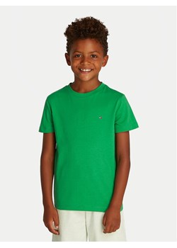 Tommy Hilfiger T-Shirt Essential KB0KB06879 D Zielony Regular Fit ze sklepu MODIVO w kategorii T-shirty chłopięce - zdjęcie 181171723