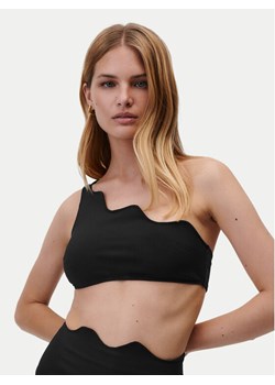 Undress Code Góra od bikini Dashing 696 Czarny ze sklepu MODIVO w kategorii Stroje kąpielowe - zdjęcie 181172134