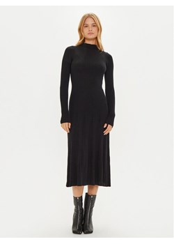 MAX&Co. Sukienka dzianinowa 2426326013200 Czarny Slim Fit ze sklepu MODIVO w kategorii Sukienki - zdjęcie 181172222