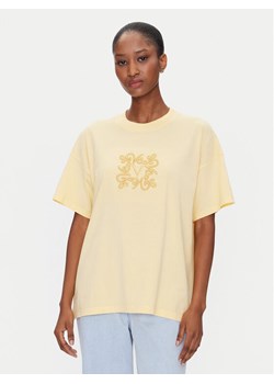 ViCOLO T-Shirt RD0119 Żółty Regular Fit ze sklepu MODIVO w kategorii Bluzki damskie - zdjęcie 181173653