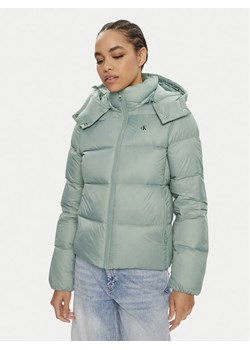Calvin Klein Jeans Kurtka puchowa J20J223571 Zielony Regular Fit ze sklepu MODIVO w kategorii Kurtki damskie - zdjęcie 181174011