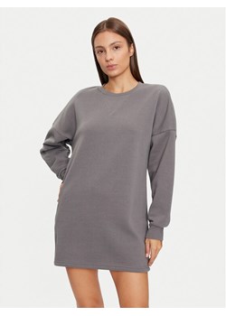 Noisy May Sukienka dzianinowa Alden 27030633 Szary Loose Fit ze sklepu MODIVO w kategorii Sukienki - zdjęcie 181174882