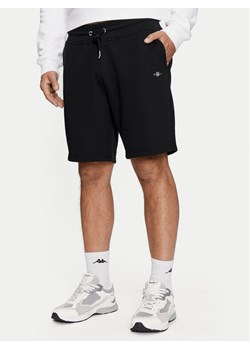 Gant Szorty sportowe Shield 2009027 Czarny Regular Fit ze sklepu MODIVO w kategorii Spodenki męskie - zdjęcie 181175864