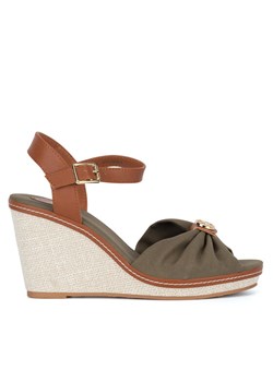 Beverly Hills Polo Club Sandały WYL3888-4 Khaki ze sklepu MODIVO w kategorii Sandały damskie - zdjęcie 181176592