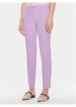 Liu Jo Spodnie materiałowe MF3229 T7896 Fioletowy Regular Fit ze sklepu MODIVO w kategorii Spodnie damskie - zdjęcie 181176783