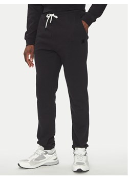 Scotch & Soda Spodnie dresowe 179200 Czarny Regular Fit ze sklepu MODIVO w kategorii Spodnie męskie - zdjęcie 181177154